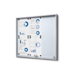 Gablota z przesuwanymi drzwiami