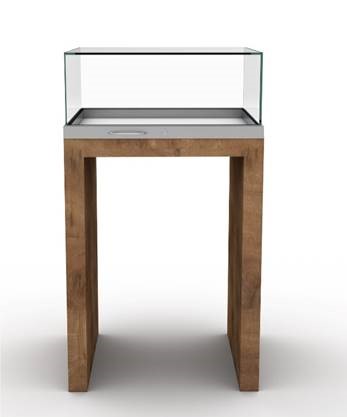 Gablota muzealna szklana na nogach z płyty meblowej