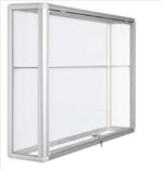 Gablota wiszaca na puchary otwierana od gory