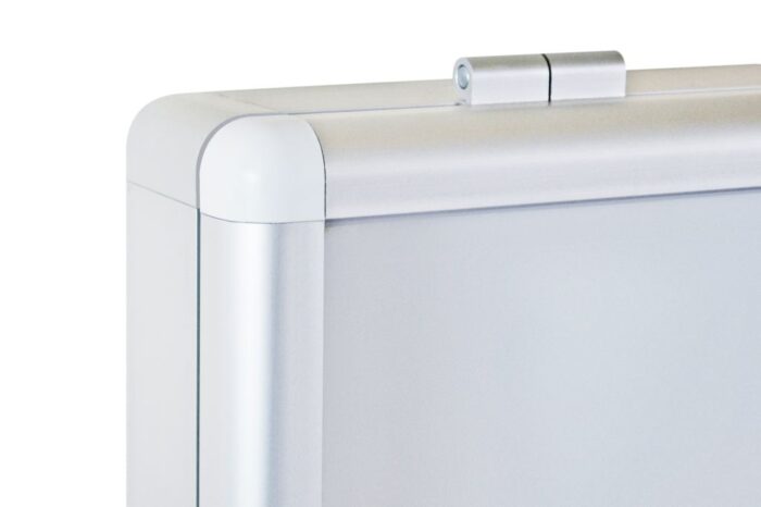 Gablota na sztandar z ramą aluminium